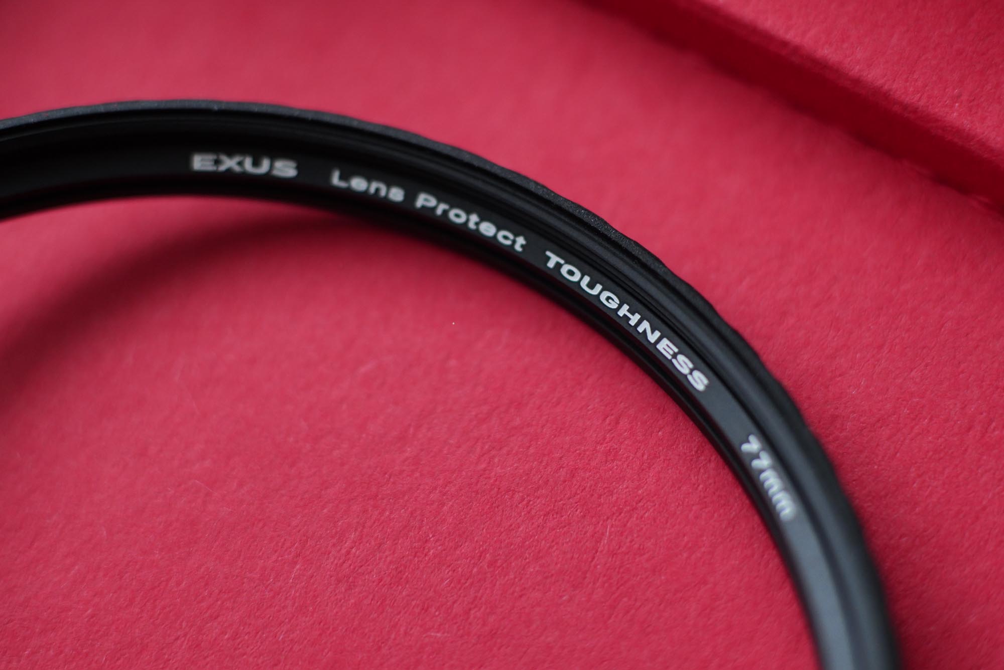 “静かな自己主張”<br><br>EXUS Lens Protect TOUGHNESS<br> Limited Edition<br><br>写真家　今泉真也